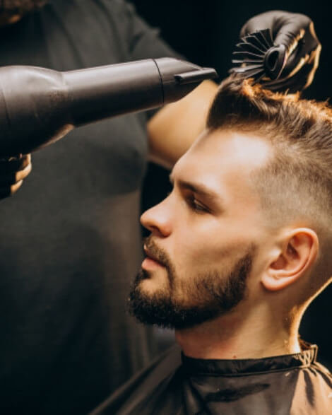 Andrey Votinov Coiffeur : L’Excellence du Soin Capillaire