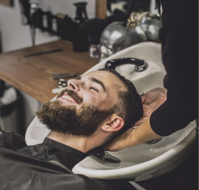 La Précision du Style chez Andrey Votinov Coiffeur